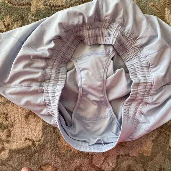 Lululemon Hotty Hot Shorts 2.5" Light Blue Size 10 Tall - Picture 4 of 5